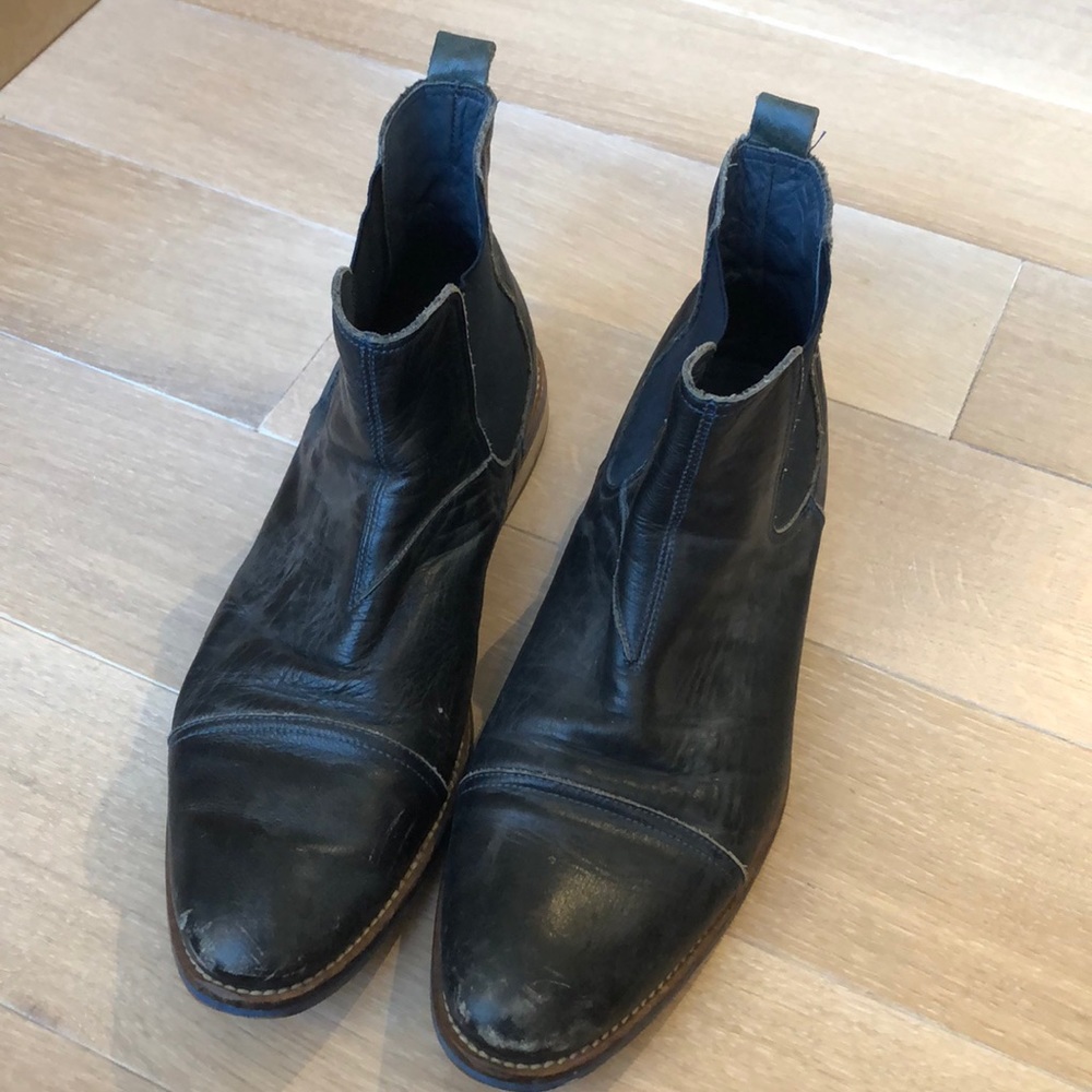 Luxury boots